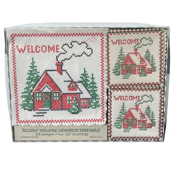 Vintage Brownie Holiday Luncheon Ensemble 25 Napkins Coasters Christmas NEW NOS - Picture 1 of 4